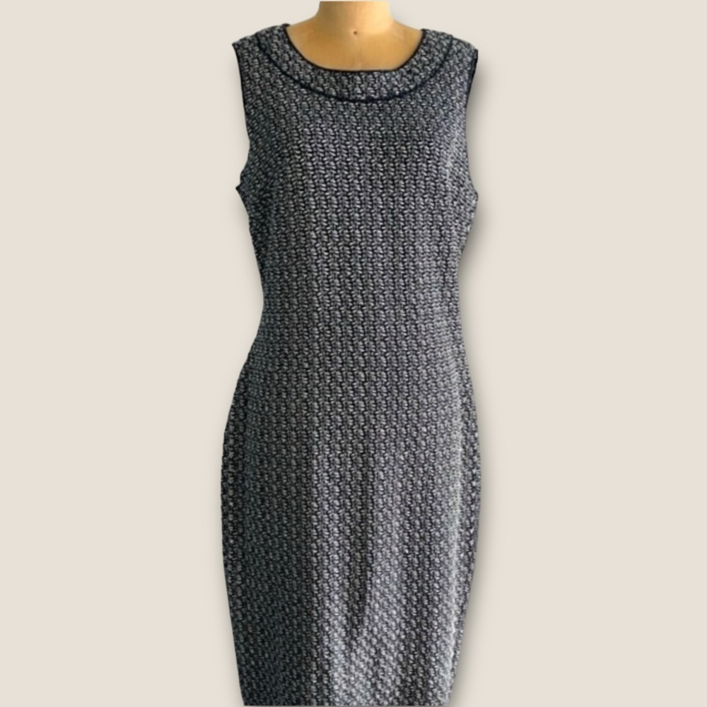 St John Sleeveless Knit Dress